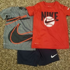 Nike size 4 bundle